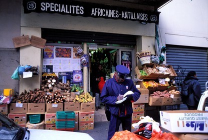 France, Paris, African market in Dejean Street in the Goutte d'Or district