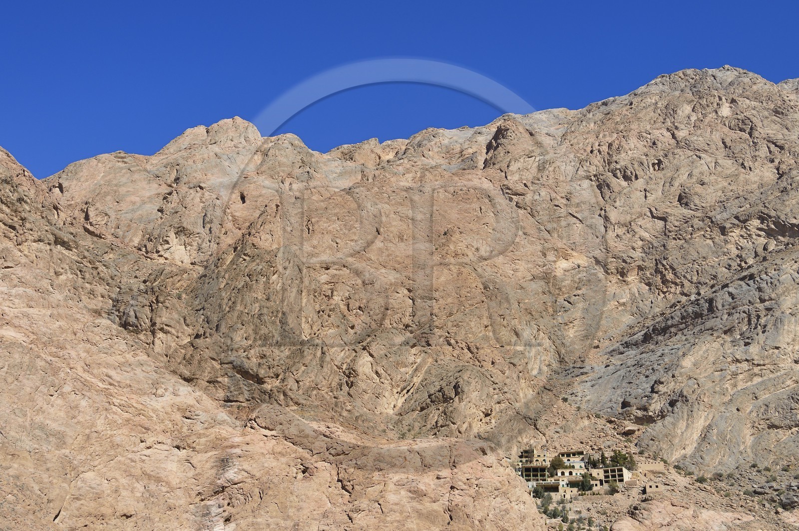 Iran, Province de Yazd, temple du feu de Chak Chak qui est un haut lieu de pélérinage pour les Zoroastriens