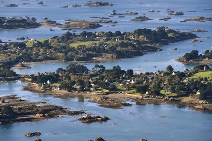 France, Cotes-d'Armor, Brehat island, Keranroux chapel(aerial view)
