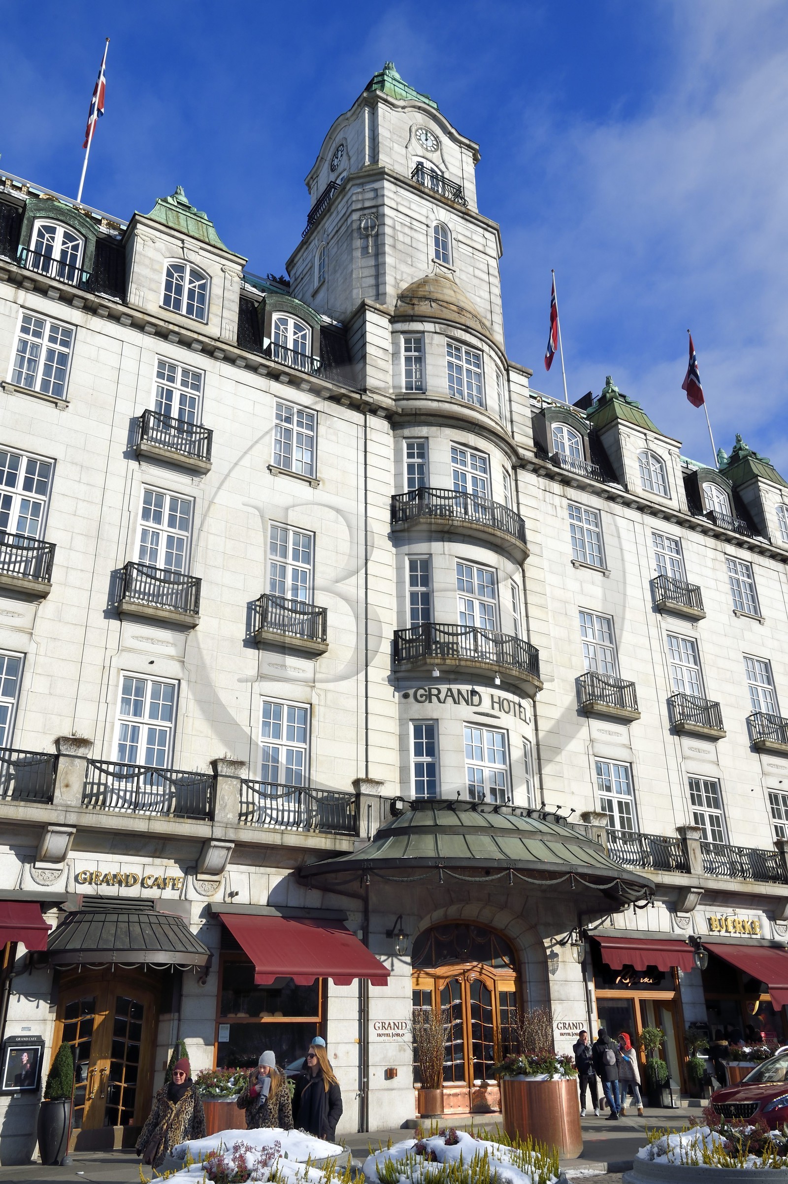 Norway, Oslo, Karl Johan street on Eidsvoll Square, the Grand Hotel (1874) attended by playwright Henrik Ibsen (1828-1906) as well as many artists in the late 19th century and the annual Nobel Prize peace