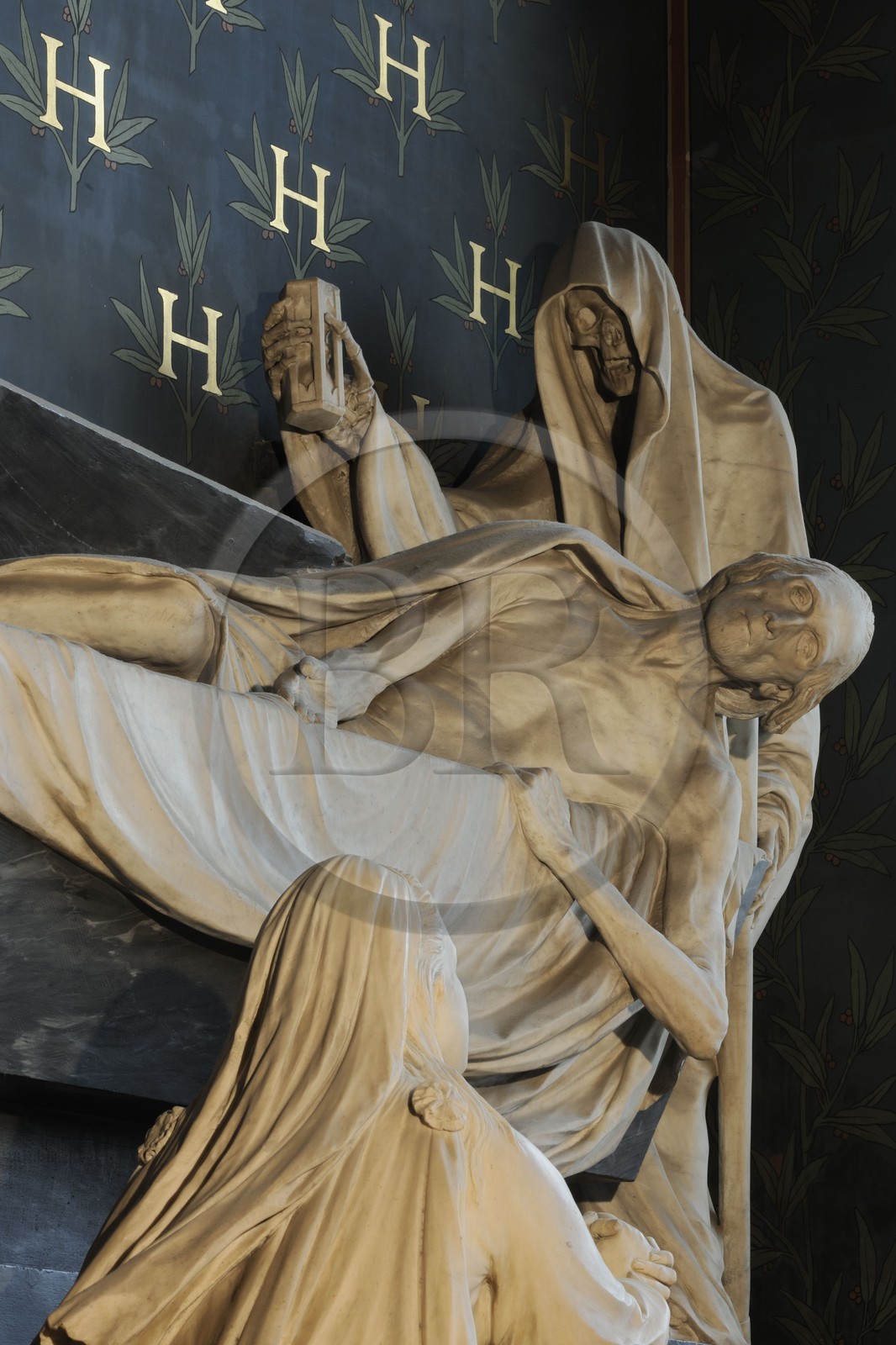 France, Paris (75), île de la Cité, la cathédrale Notre-Dame, Chapelle Saint-Guillaume, mausolée du lieutenant-général Henri Claude d’Harcourt par Jean-Baptiste Pigalle