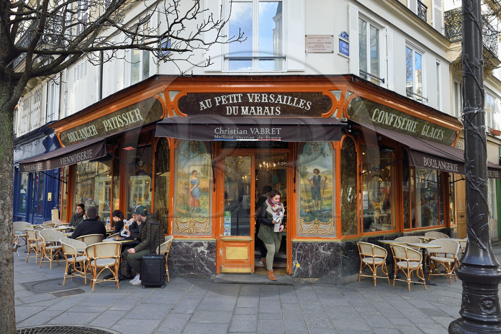 France, Paris, pastry bakery Au Petit Versailles Du Marais held by Christian Vabret, Best Worker of France