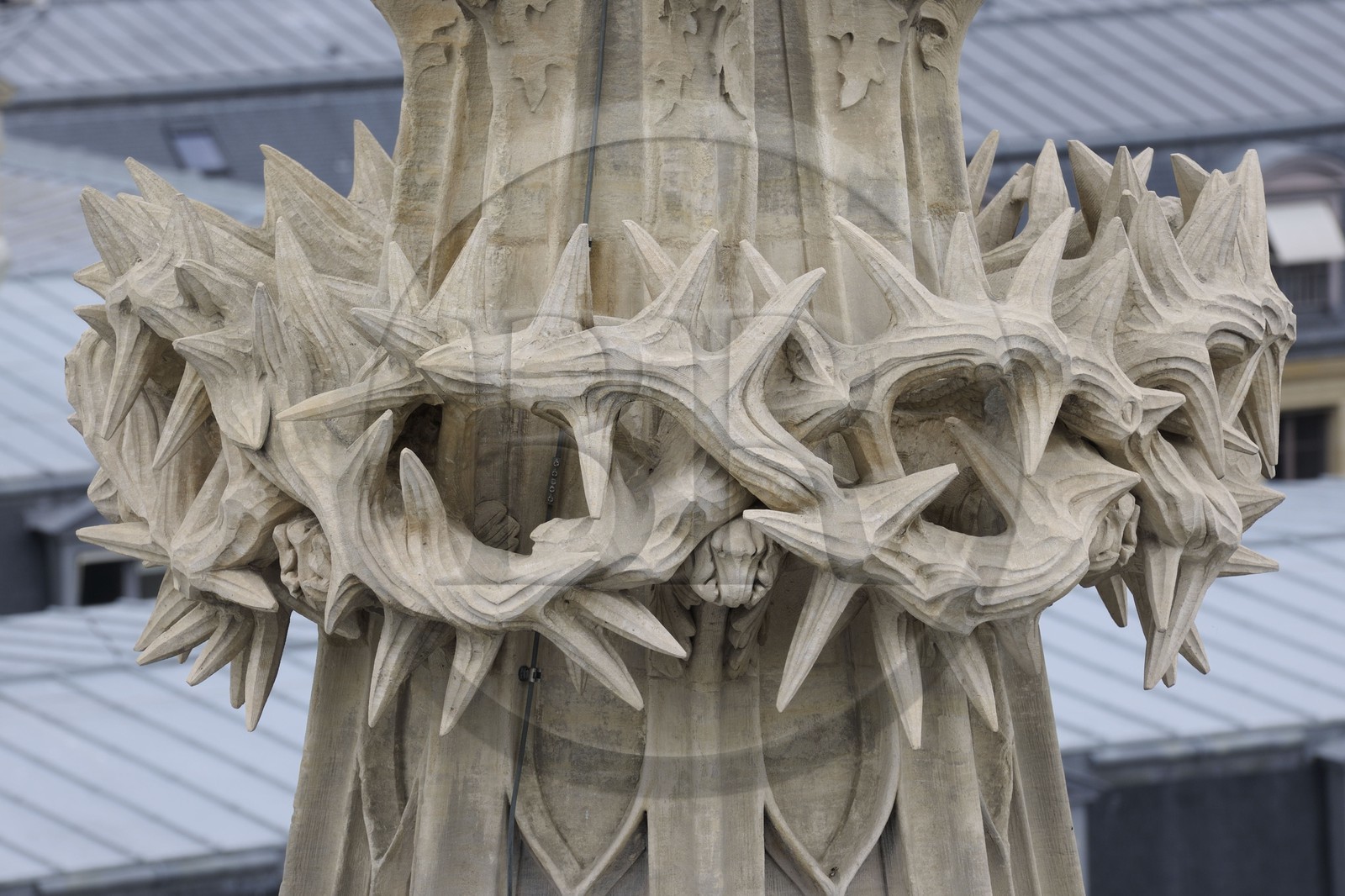 France, Paris (75), ile de la Cité, la Sainte Chapelle, la couronne d'épine reproduite en pierre