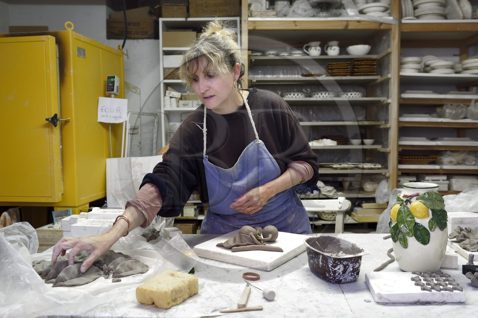 France, Alpes-Maritimes (06), Menton, Les Faïences Mentonnaises, Marie-Hélène Roudier