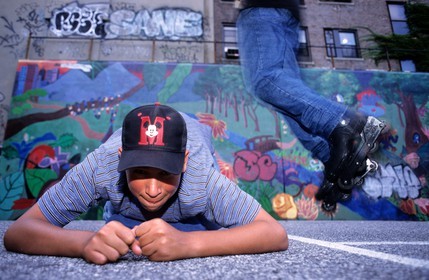 Etats-Unis, New York, Manhattan, Upper West Side, groupe de rollerskaters