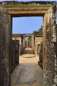Sri Lanka, province du Centre-Nord, Polonnaruwa, l'ancienne capital du pays (XIe au XIIIe siècle) est classée au Patrimoine Mondial de l'UNESCO, Hatadage (ancien Temple de la Dent)