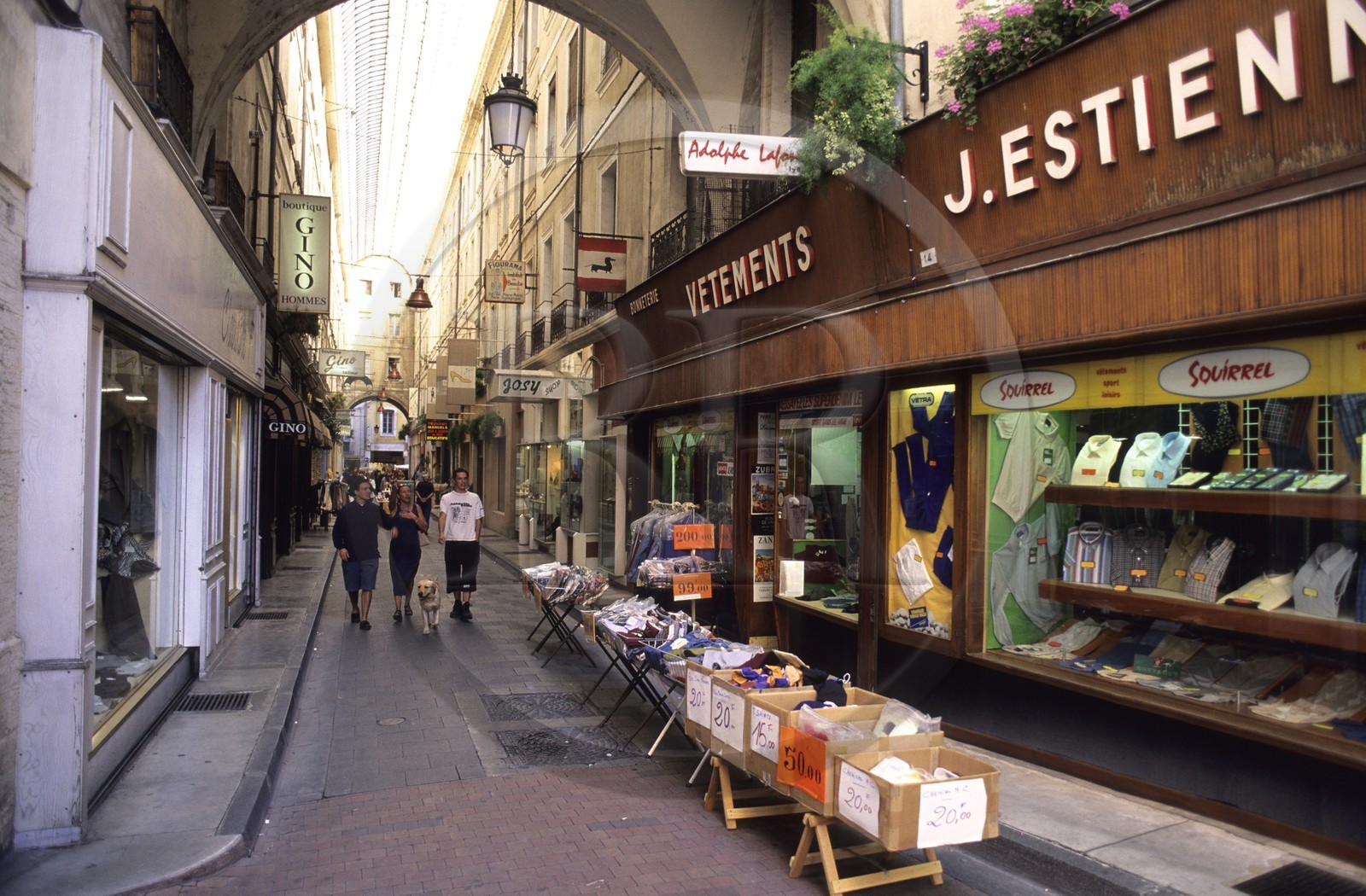France, Vaucluse (84), Carpentras (Comtat Venaissin), le passage Boyer (1782)