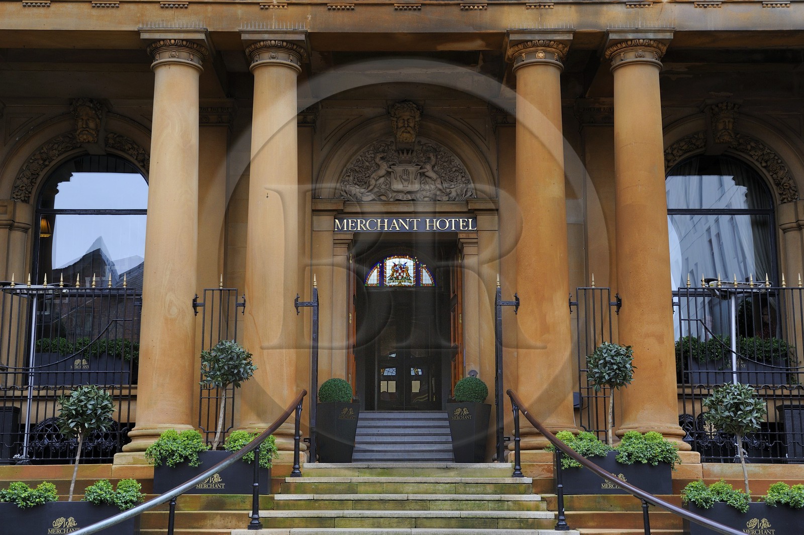 Royaume-Uni, Irlande du Nord, Belfast, le Merchant Hotel et restaurant installé dans une ancienne banque