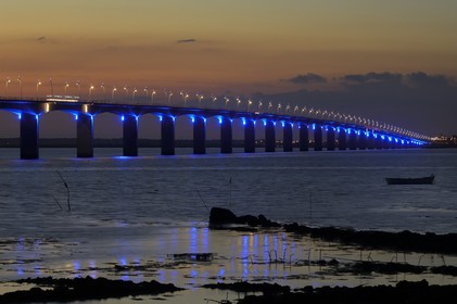 France, Charente-Maritime (17), Ile d'Oléron, le pont viaduc d'Oléron
