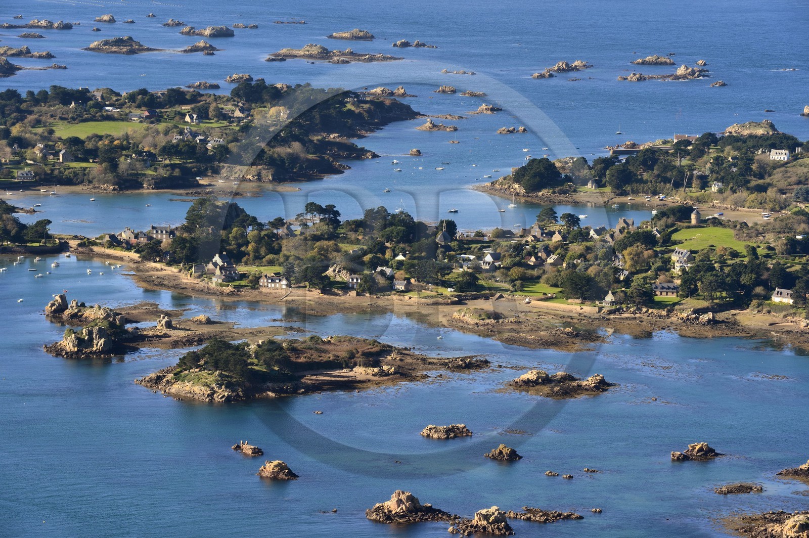 France, Cotes-d'Armor, Brehat island, Keranroux chapel(aerial view)