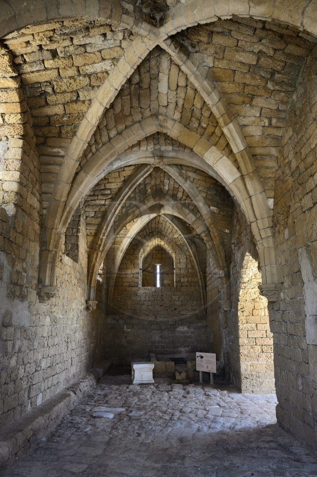 Israel, Haifa District, Caesarea (Caesarea Maritima), ruins of Caesarea, ramparts gate of the citadel of the Crusaders