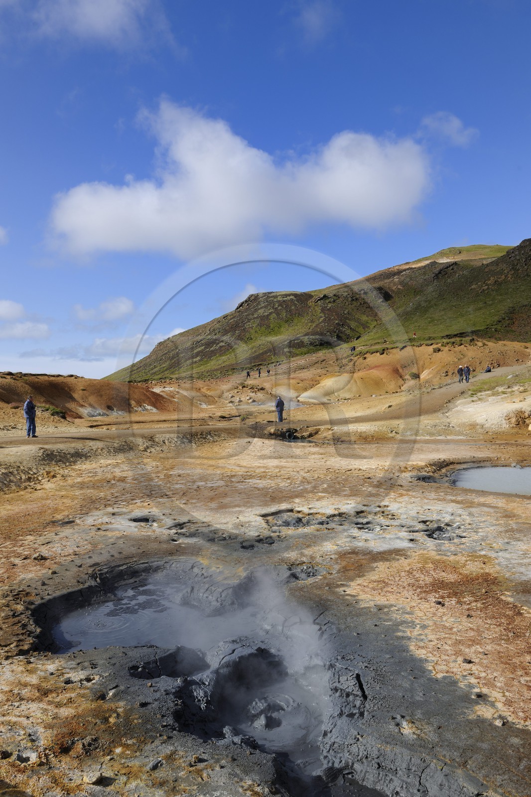 Islande, Région de Reykjavik, vallée de Krisuvik, solfatares et fumerolles de la zone géothermique de Seltun
