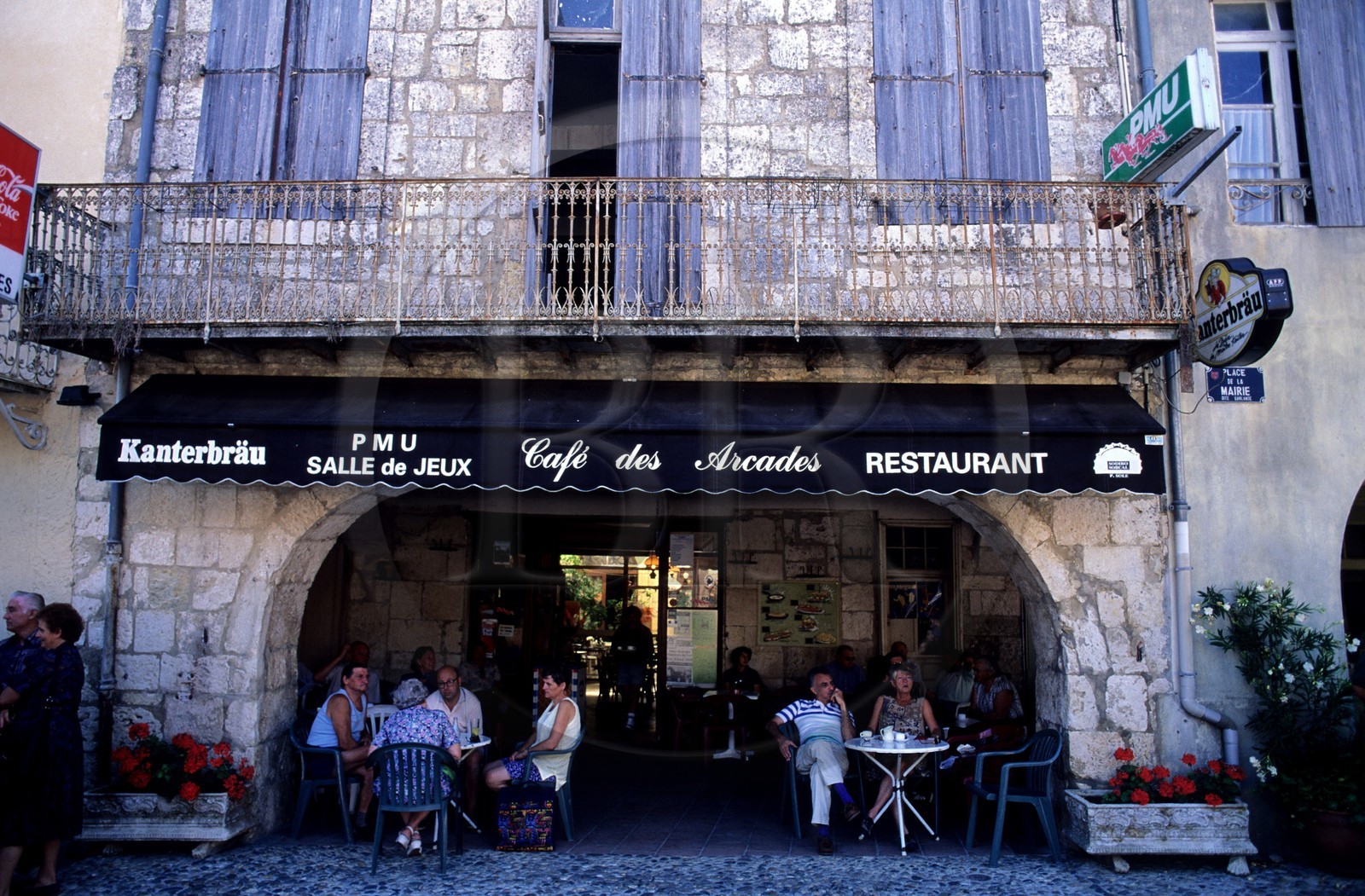 France, Gers, Saint Clar de Lomagne, cafe