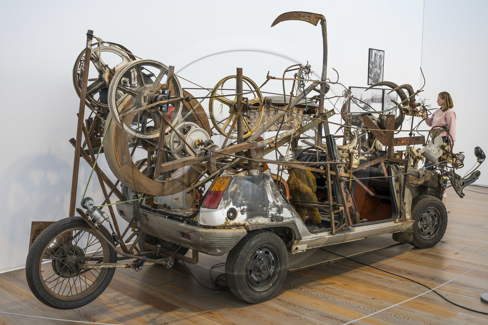 Suisse, Bâle, musée Tinguely, Safari de la Mort Moscovite (1989) de Jean Tinguely