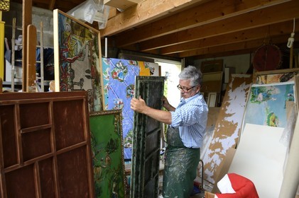 France, Finistère (29), Prat-Ar-Coum, atelier de l'artiste peintre Loic Madec