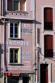 France, Pyrénées-Orientales (66), Banyuls-sur-Mer, producteur d'anchois