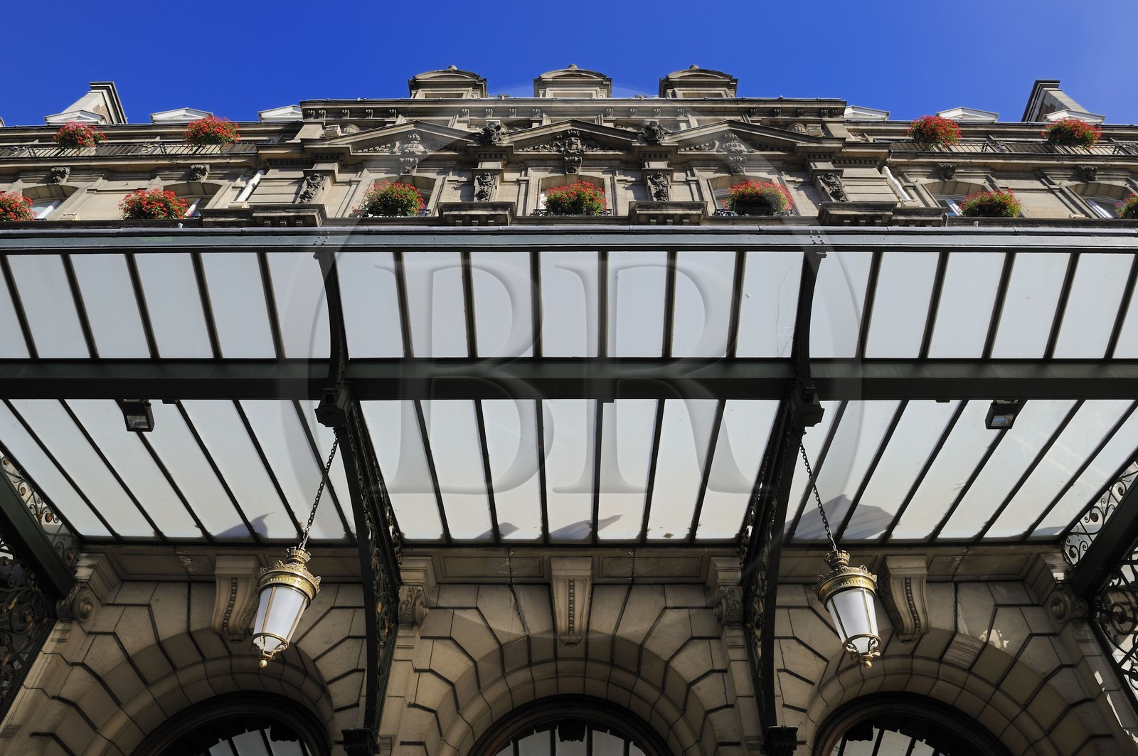 France, Paris (75), l'hotel Concorde Opéra Paris relié à la Gare Saint Lazare fut fondé en 1889 par la Compagnie des Chemins de fer de l'Ouest qui gérait le réseau ferré entre Paris et la Normandie et ses ports transatlantiques