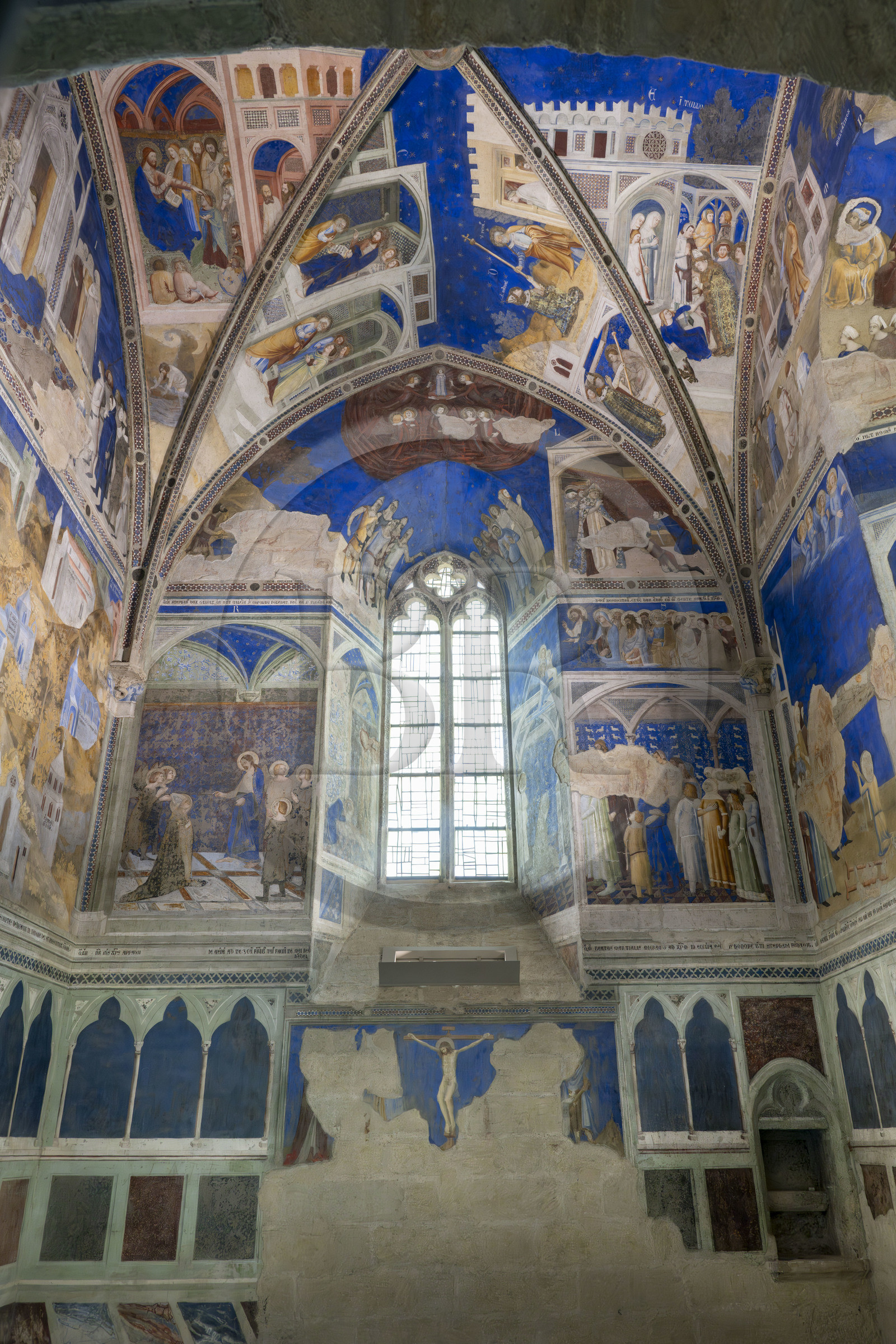 France, Vaucluse (84), Avignon, Palais des Papes classé Patrimoine mondial de l'UNESCO, chapelle Saint Martial avec les peintures murales de Matteo Giovannetti