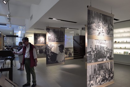 France, Alpes-Maritimes (06), Grasse, Musée International de la Parfumerie, diffuseur d'odeurs à tester par le visiteur