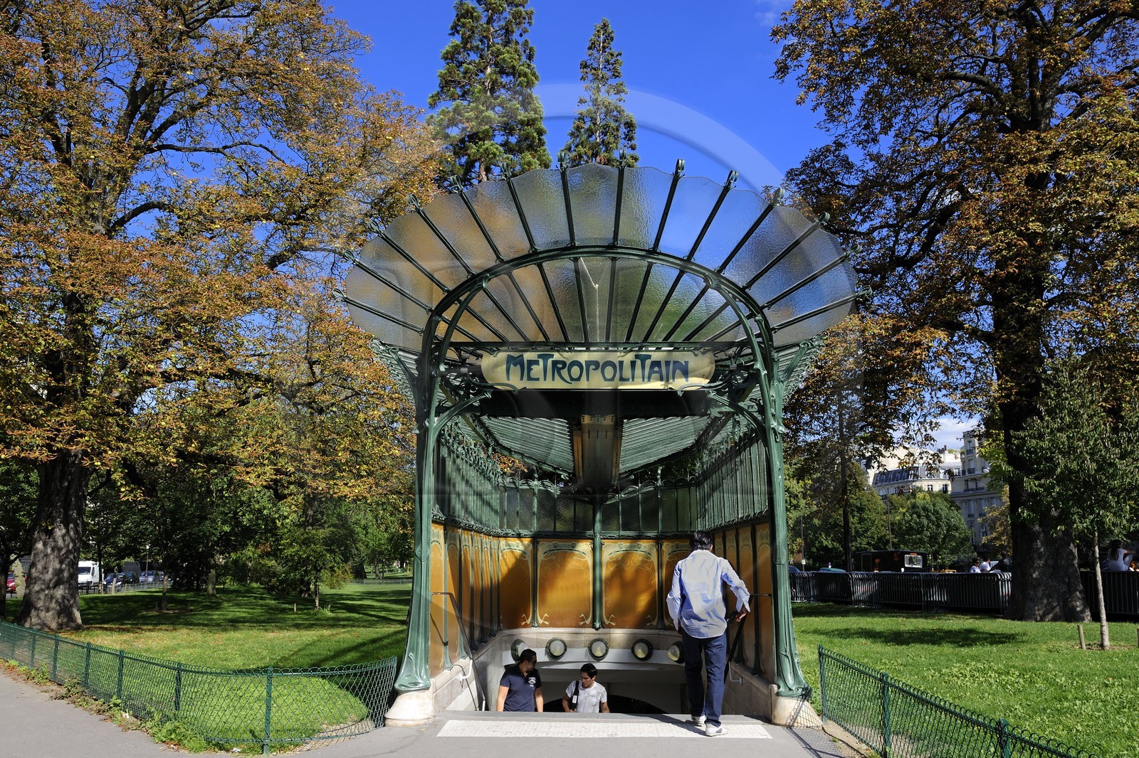 France, Paris (75), station de métro de la Porte Dauphine de style Art Nouveau  par Hector Guimard