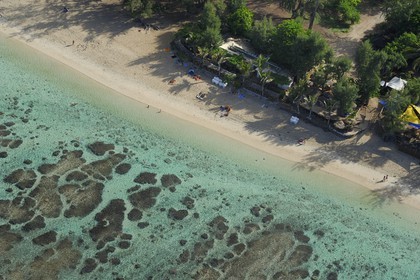France, île de la Réunion, la Cote Ouest, le lagon de Saint-Gilles-Les-Bains, l'Ermitage-les-Bains (vue aérienne)