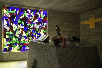 France, Meuse (55), Beaulieu-en-Argonne, chapelle de l'Ermitage Saint-Rouin par l'architecte du couvent du Saulchoir, le Père Rayssiguier, disciple de Le Corbusier