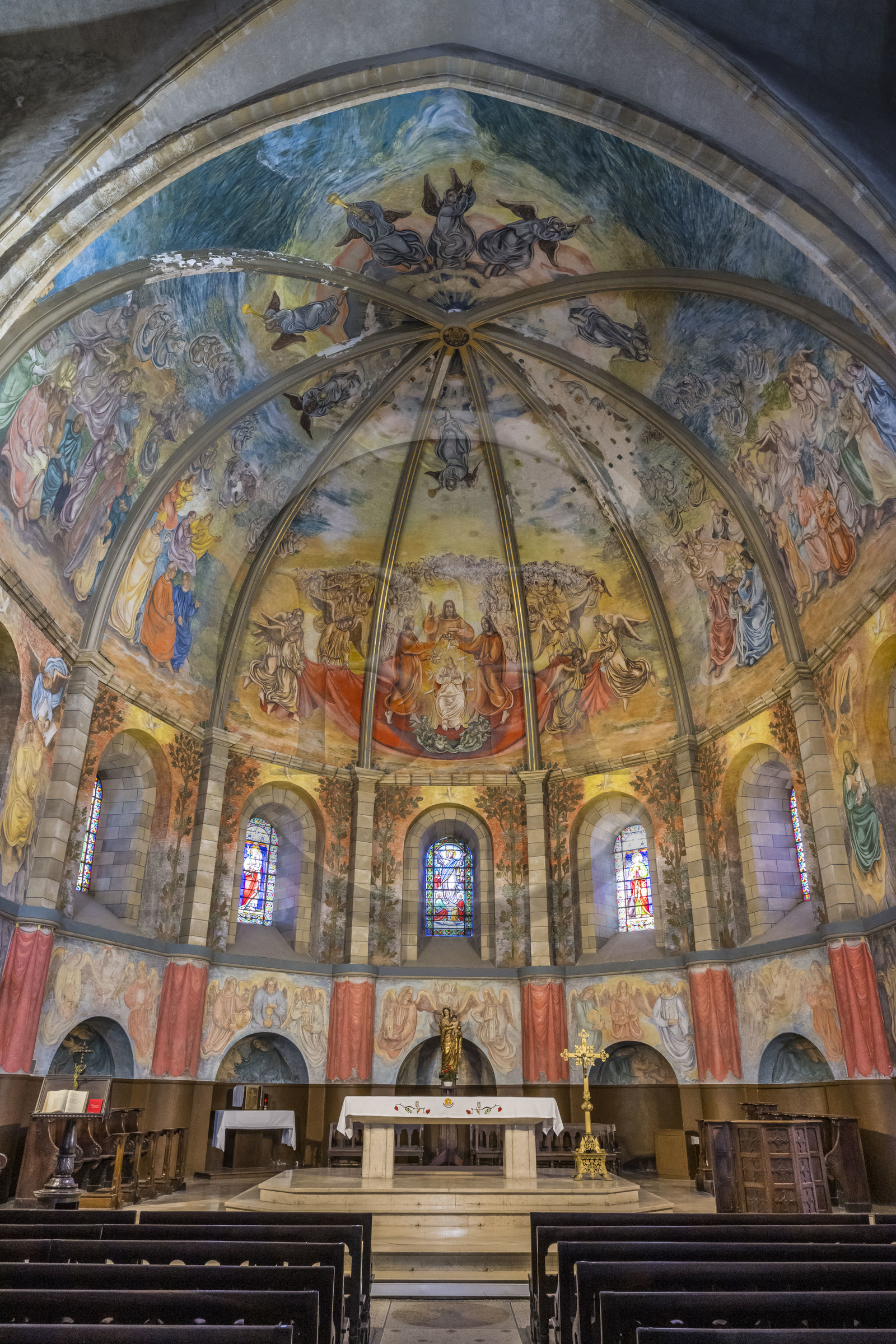 France, Aveyron (12), Millau, le chœur de l'église Notre-Dame de l'Espinasse du XIIème siècle