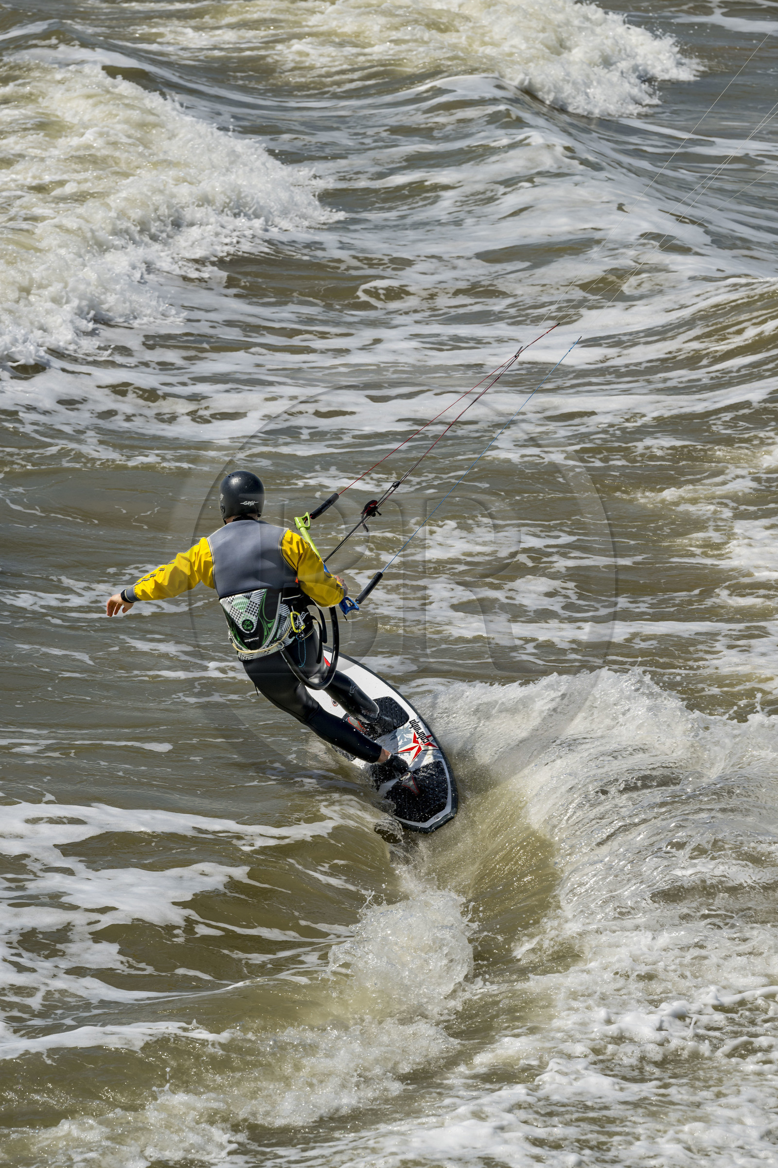 France, Vendee, Saint Jean de Monts, kitesurfing