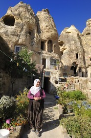 Turkey, Central Anatolia, Nevsehir Province, Cappadocia listed as World Heritage by UNESCO, Urgup, old troglodytic houses