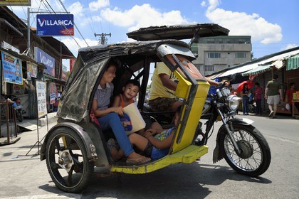Philippines, province de Tarlac, Victoria, tricycle moto-taxi