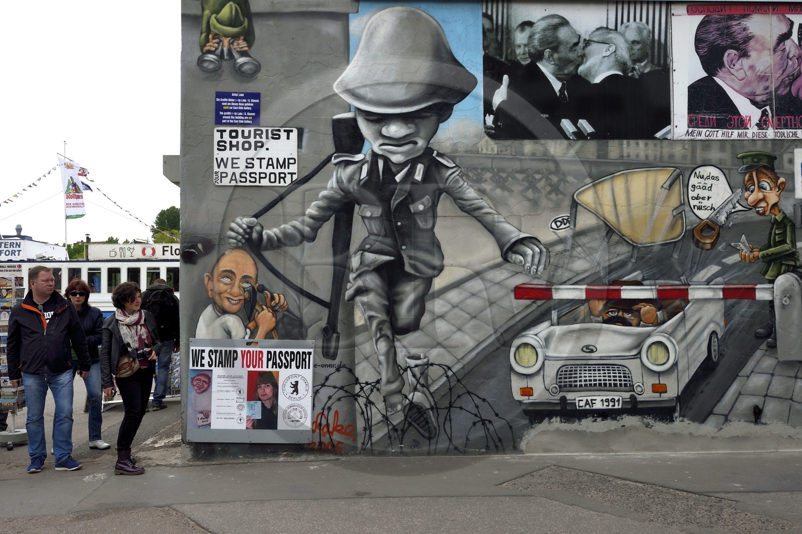 Germany, Berlin, Friedrichshain-Kreuzberg, East Side Gallery, The Wall