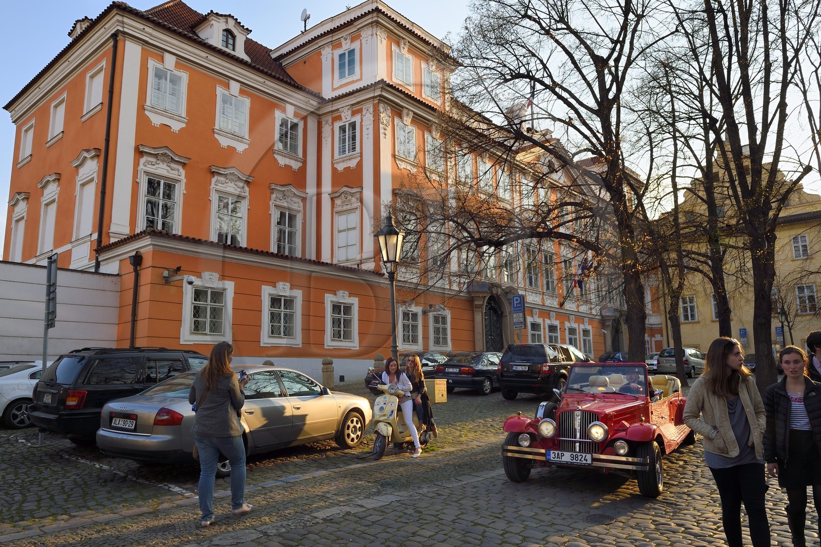 République Tchèque, Prague, centre historique classé Patrimoine Mondial de l'UNESCO, quartier de Kampa, Ambassade de France dans le Palais Buquoy