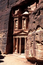 Jordanie, Petra, le Khazneh (le trésor) à la sortie du Sîq