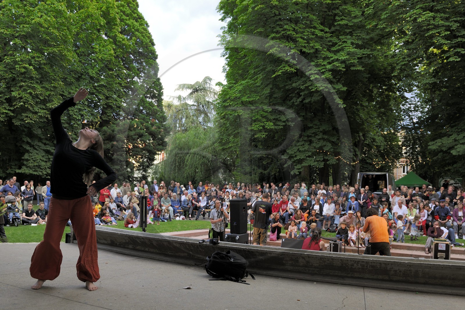 France, Haut-Rhin (68), Mulhouse, soirée musicale dans le Parc Salvator