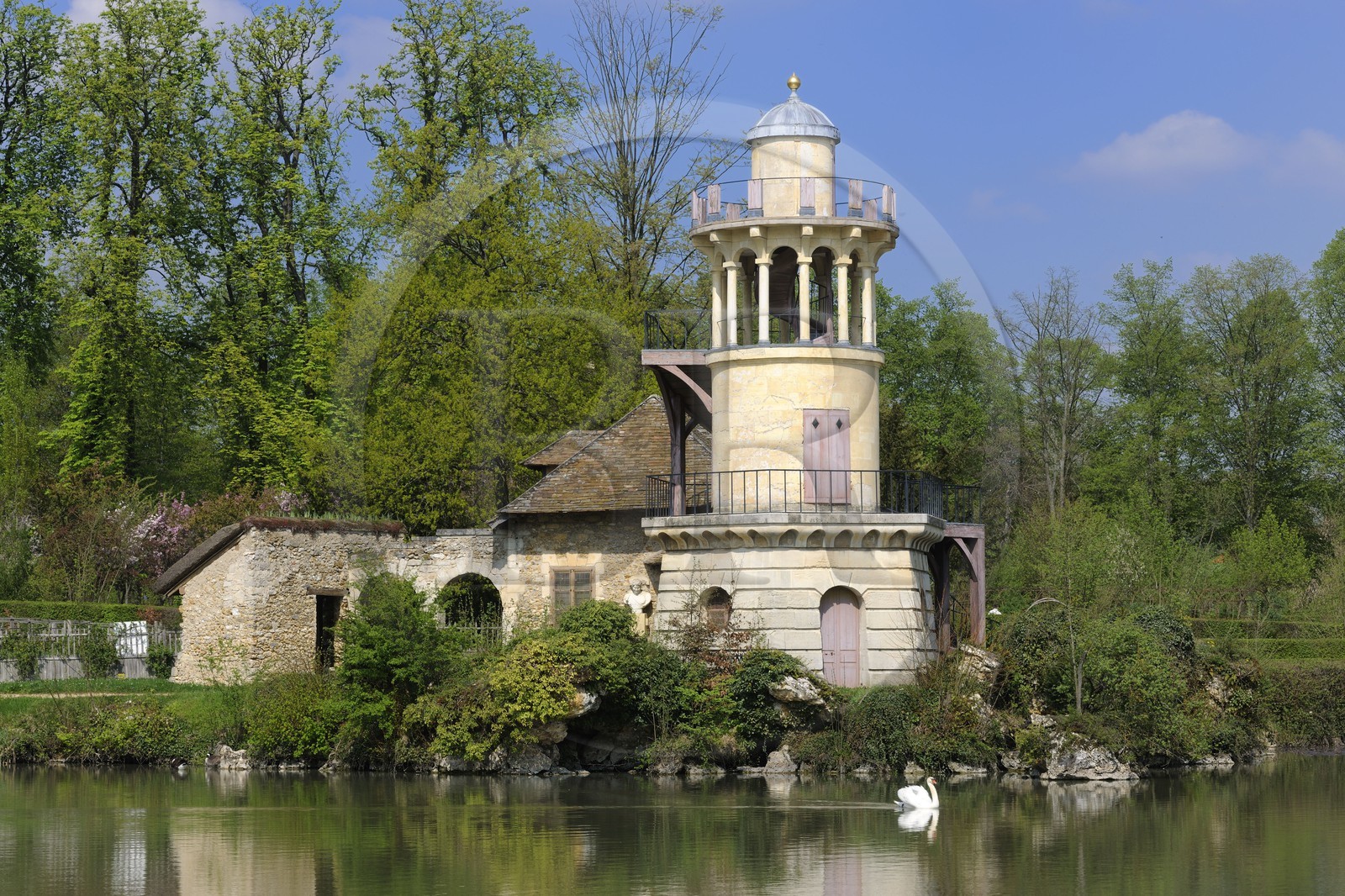 France, Yvelines (78), château de Versailles, classé Patrimoine Mondial de l'UNESCO, le domaine de Marie-Antoinette, le Hameau de la Reine, la tour de Marlborough