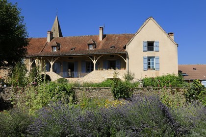 France, Saône et Loire (71), La Vineuse près de Cluny, chambres d'Hôtes de charme A la maîtresse