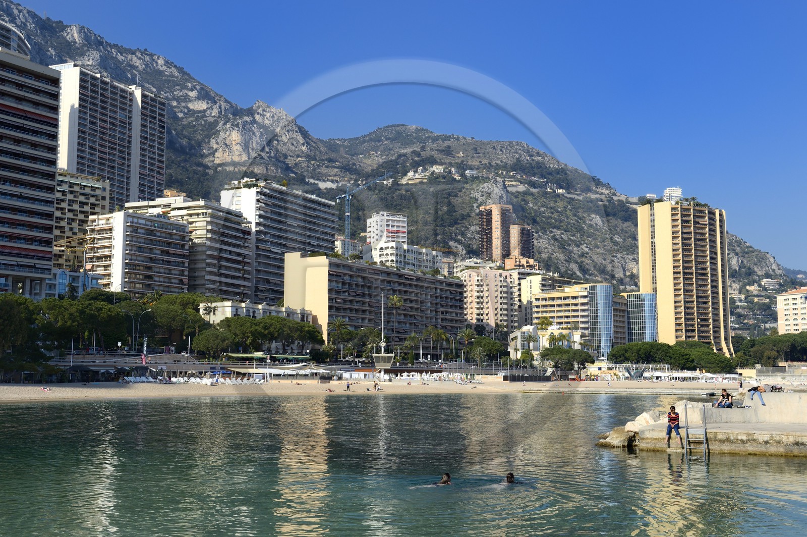Principauté de Monaco, Monaco, Monte Carlo, plage de Larvotto