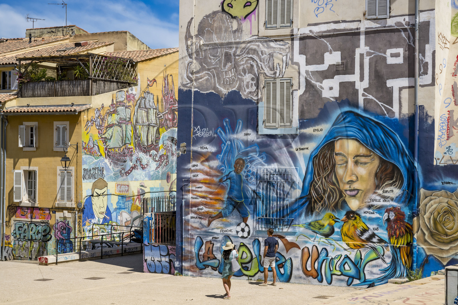 France, Bouches-du-Rhône (13), Marseille, quartier du Panier, peintures murales et graffitis place du Refuge