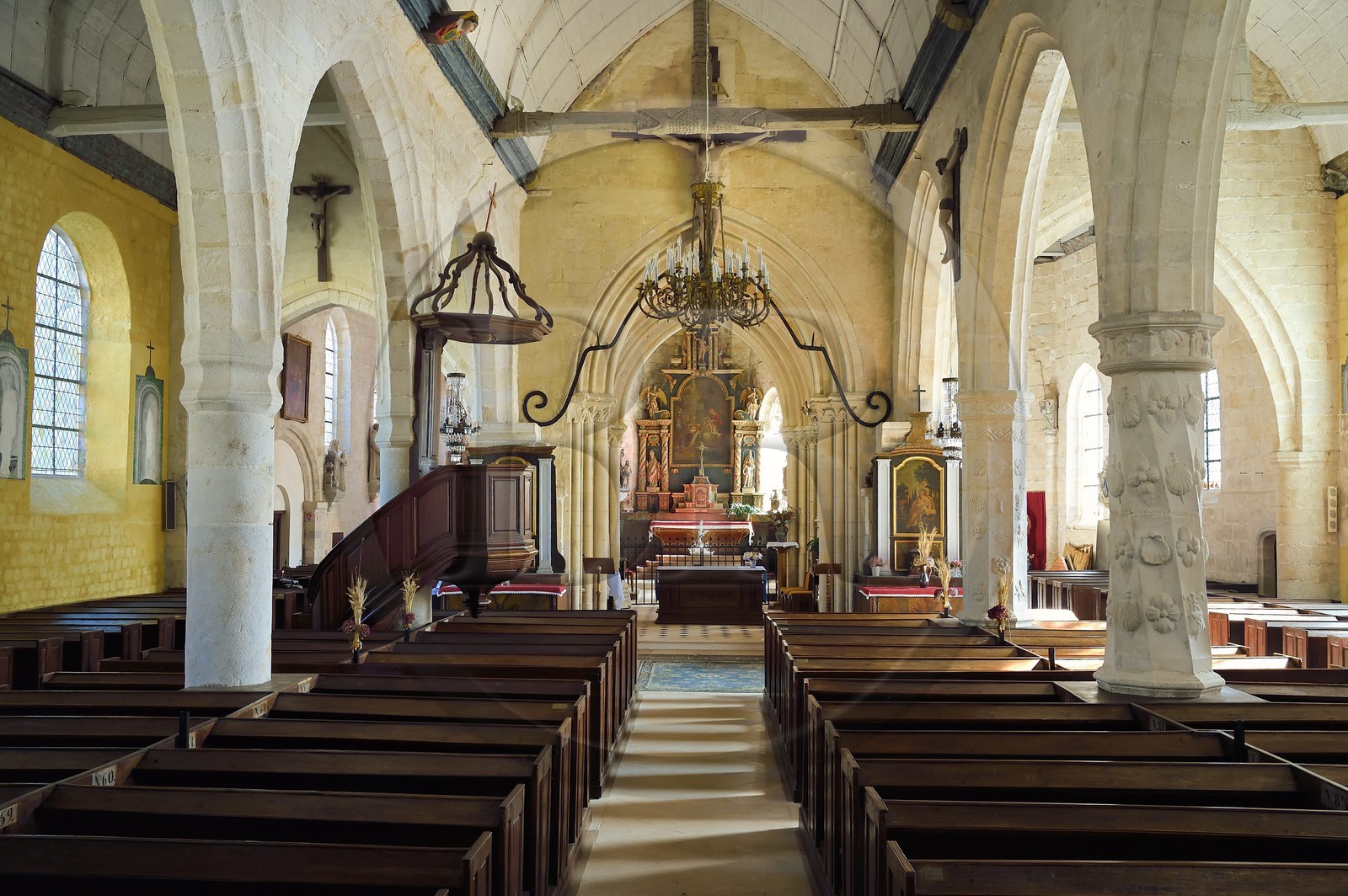 France, Seine-Maritime (76), Côte d'Albatre, Pays de Caux, Veules-les-Roses, labellisé Les Plus Beaux Villages de France, église Saint-Martin