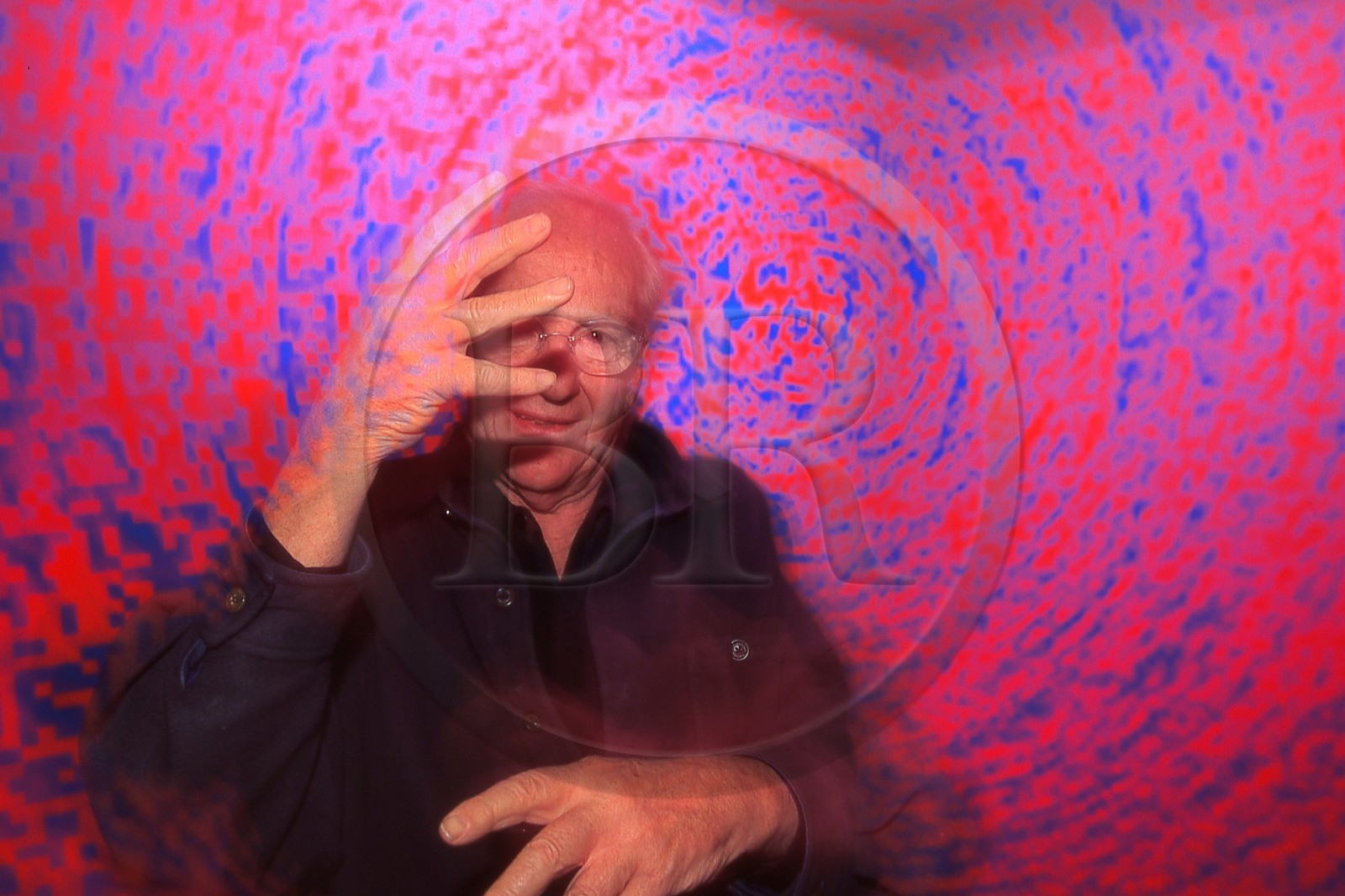 France, Maine-et-Loire (49), Cholet, l'artiste François Morellet dans son atelier