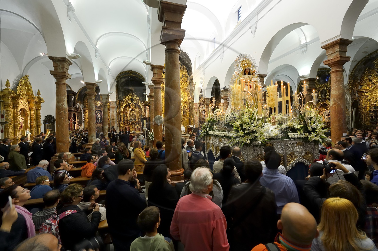 Spain, Andalusia, Seville, Santa Cruz district, San Nicolas church, procession of the Virgin of the snow (Virgen de las Nieves)