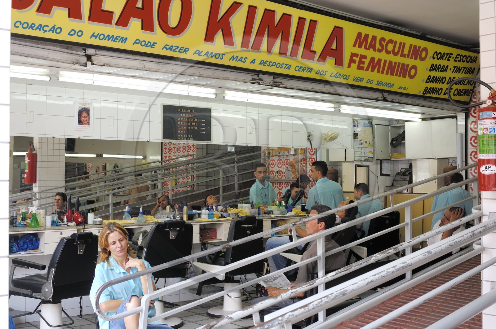 Brazil, Minas Gerais state, Belo Horizonte, hairdressing salon