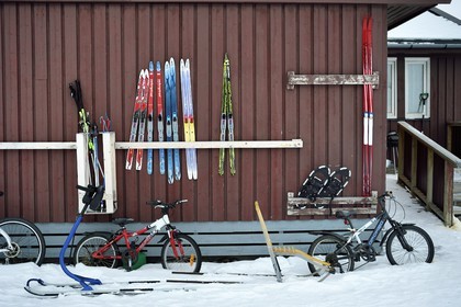 Norvège, Svalbard, Spitzberg, Longyearbyen, skis, luge, traineau, raquettes et bicyclettes
