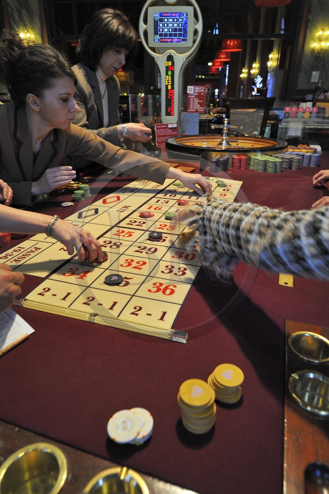 France, Calvados (14), Pays d'Auge, Deauville, le Casino, table de Roulette anglaise
