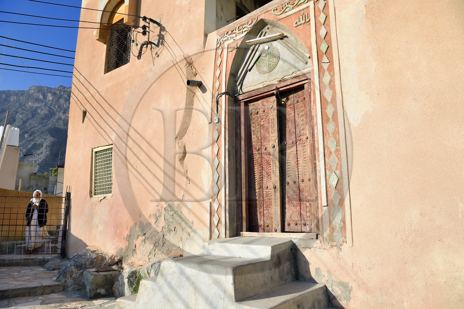 Sultanat d'Oman, Gouvernorat d'Al-Batina du Sud, Hajar occidental, Wadi Mistall, village de Wakan (Wukan), porte traditionelle omanaise