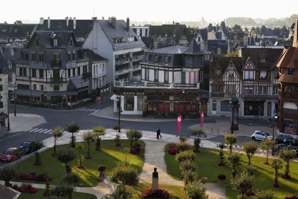 France, Calvados, Pays d'Auge, Deauville, place François André creator of the Hotel Normandy Barriere