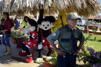 Nicaragua, Managua, le parc Puerto Salvador Allende