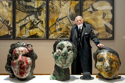 France, Paris (75), Musée Maillol, le peintre et sculpteur allemand Markus Lüpertz lors de son exposition en dialogue avec l'oeuvre d'Aristide Maillol,  bronzes peints et technique mixte sur papier