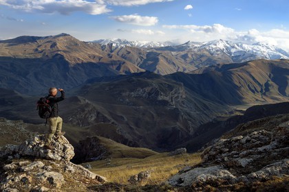 Azerbaijan, Quba (Guba) region, Greater Caucasus mountain range, hiking between the village of Qalaxudat and Giriz