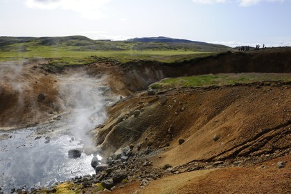 Islande, Région de Reykjavik, vallée de Krisuvik, solfatares et fumerolles de la zone géothermique de Seltun
